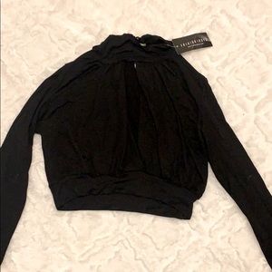 Black Long Sleeve Crop Top